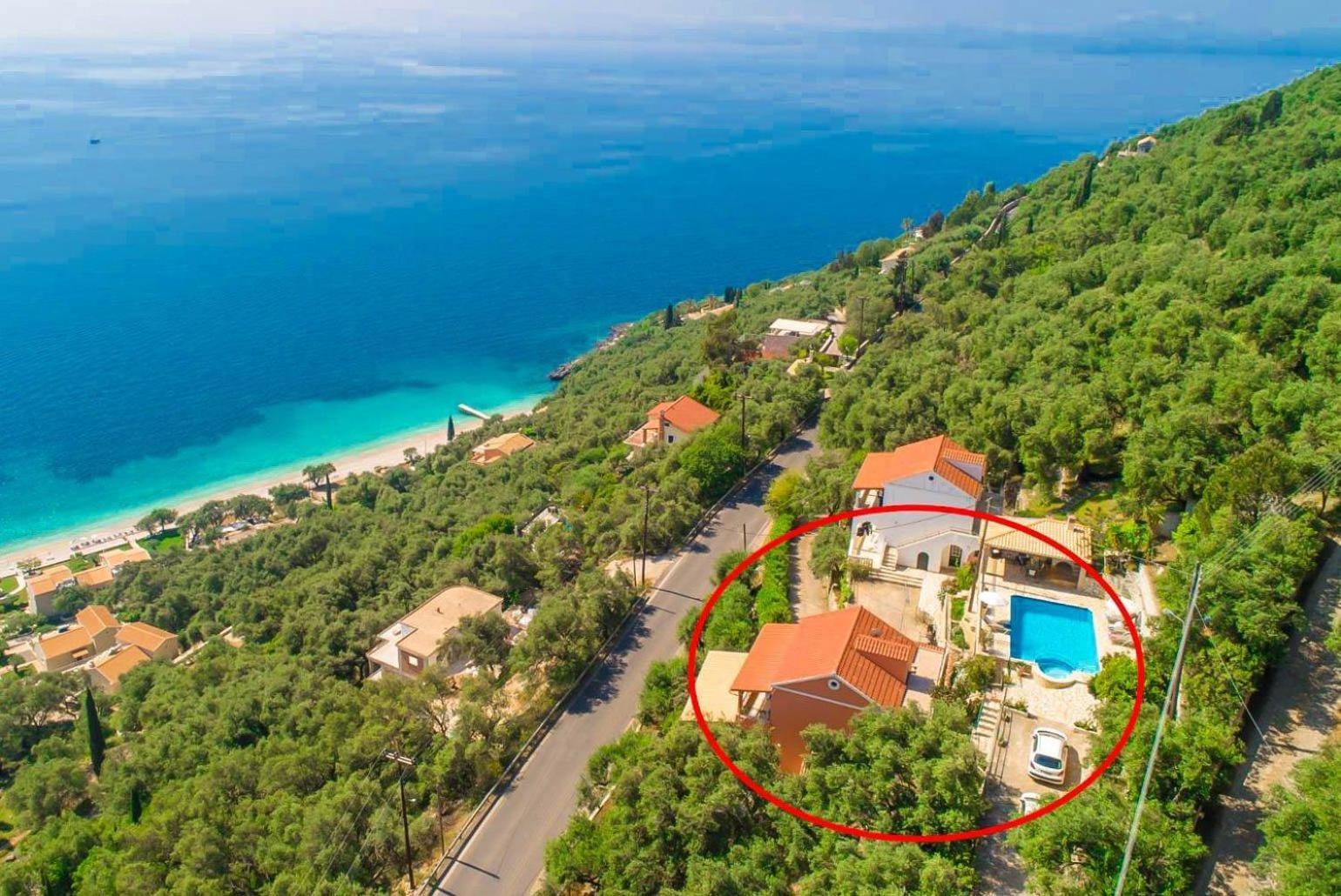 Villa Aris Gimari ภายนอก รูปภาพ